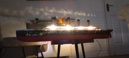 Occre Titanic model construction stages